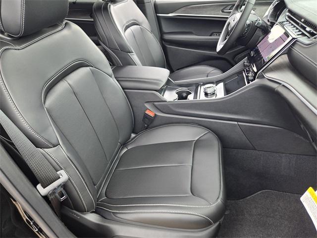new 2025 Jeep Grand Cherokee L car, priced at $50,007
