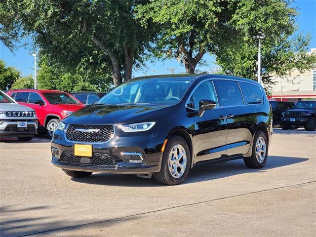 used 2024 Chrysler Pacifica car, priced at $45,054