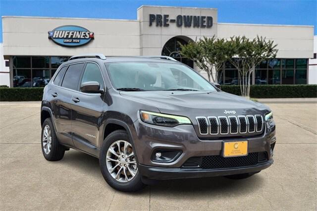 used 2019 Jeep Cherokee car, priced at $17,885