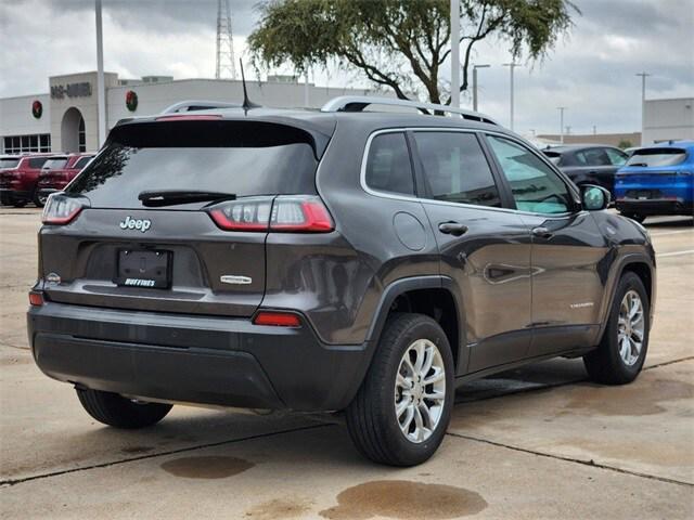 used 2019 Jeep Cherokee car, priced at $17,885