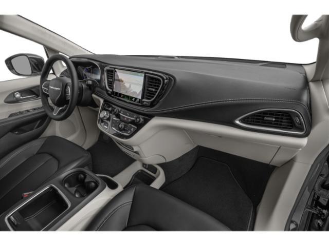 new 2024 Chrysler Pacifica Hybrid car, priced at $55,605