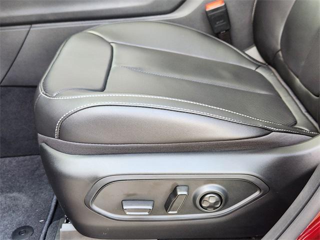 new 2025 Jeep Grand Cherokee L car, priced at $48,013