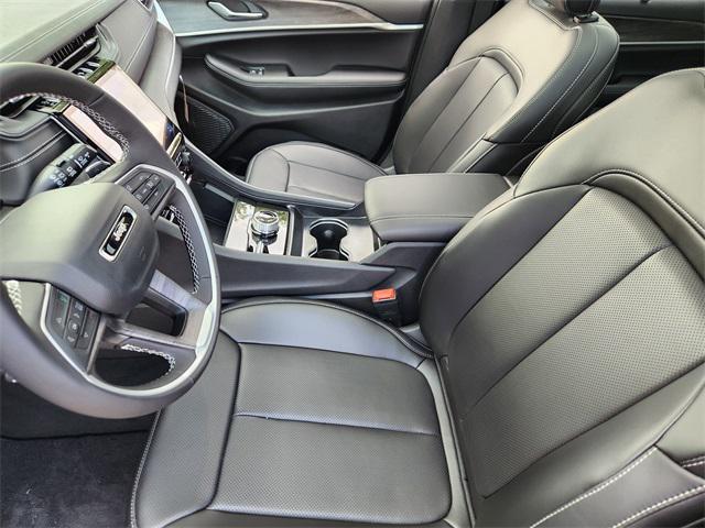 new 2025 Jeep Grand Cherokee L car, priced at $48,013