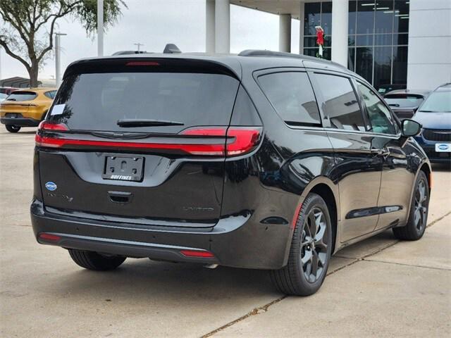 new 2025 Chrysler Pacifica car, priced at $52,545