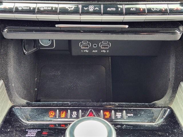used 2023 Jeep Wagoneer L car, priced at $35,102