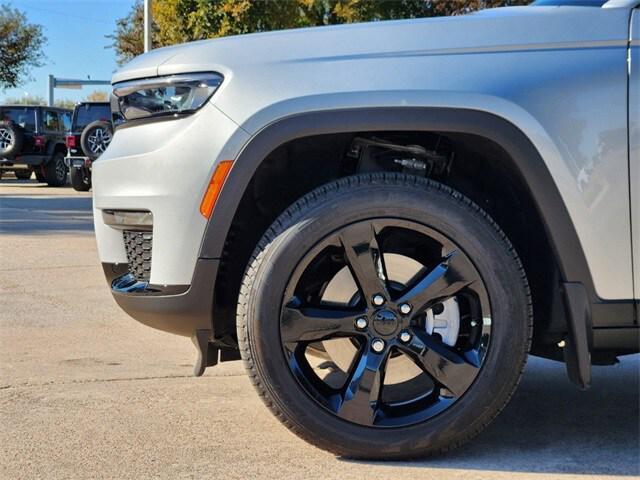 new 2025 Jeep Grand Cherokee L car, priced at $52,445