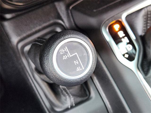 new 2025 Jeep Wrangler car, priced at $39,987