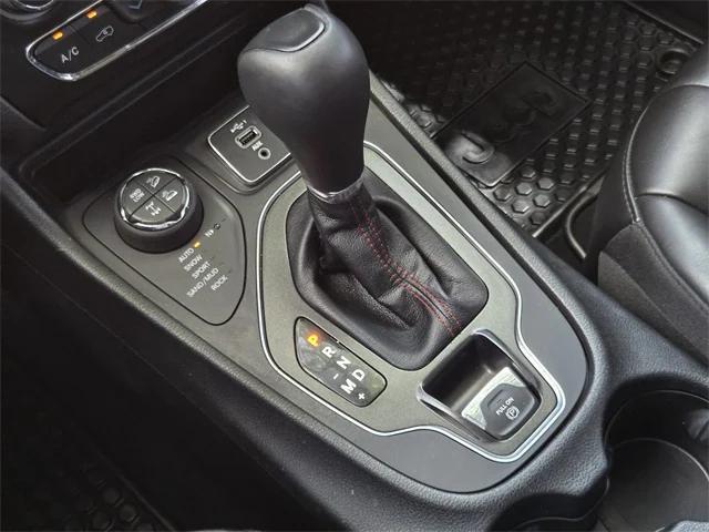 used 2020 Jeep Cherokee car, priced at $22,005