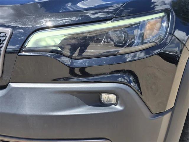 used 2020 Jeep Cherokee car, priced at $22,005