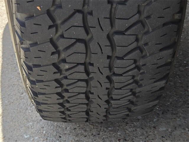 used 2020 Jeep Cherokee car, priced at $22,005