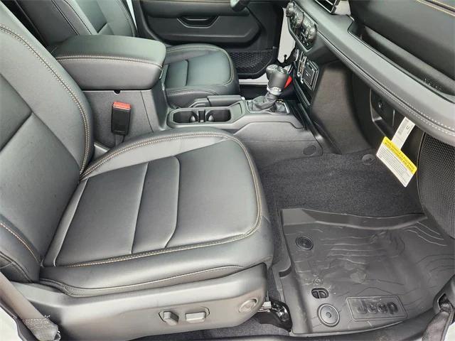 new 2025 Jeep Wrangler car, priced at $59,310