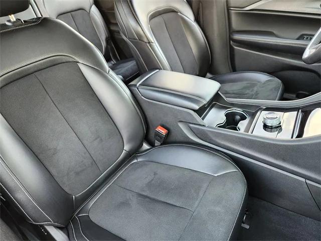 used 2024 Jeep Grand Cherokee L car, priced at $37,476