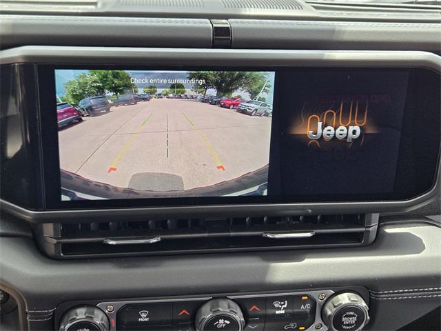 new 2025 Jeep Wrangler car, priced at $51,337