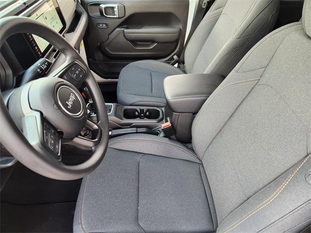 new 2025 Jeep Gladiator car, priced at $44,680