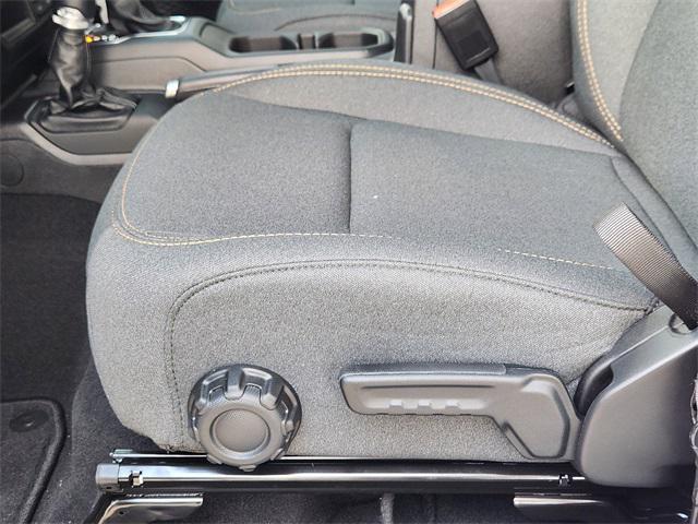 new 2025 Jeep Gladiator car, priced at $44,680