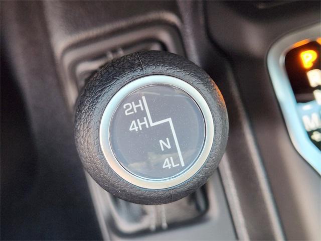 new 2025 Jeep Gladiator car, priced at $44,680