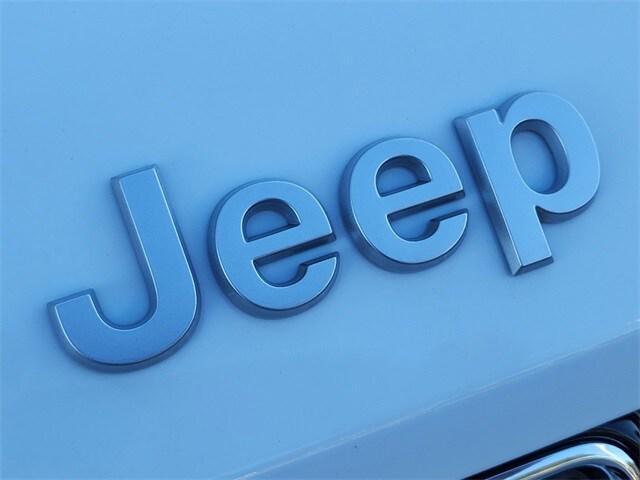 new 2025 Jeep Grand Cherokee L car, priced at $54,240