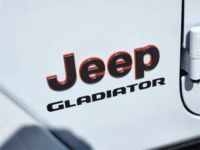 used 2021 Jeep Gladiator car, priced at $36,554
