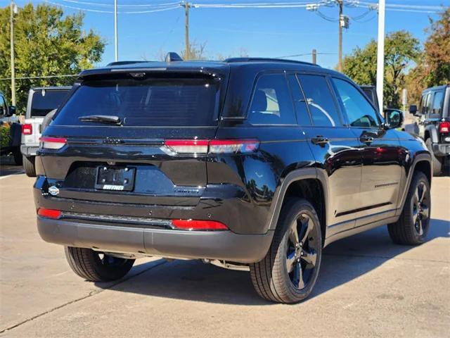 new 2025 Jeep Grand Cherokee car, priced at $55,460