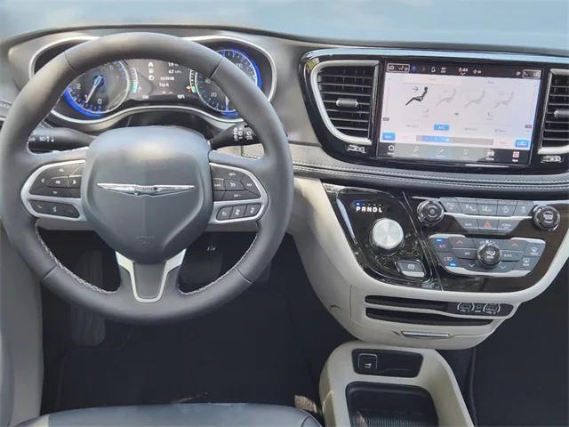 new 2024 Chrysler Pacifica car, priced at $42,952