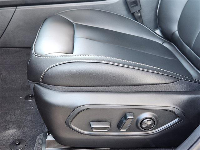 new 2025 Jeep Grand Cherokee L car, priced at $48,219