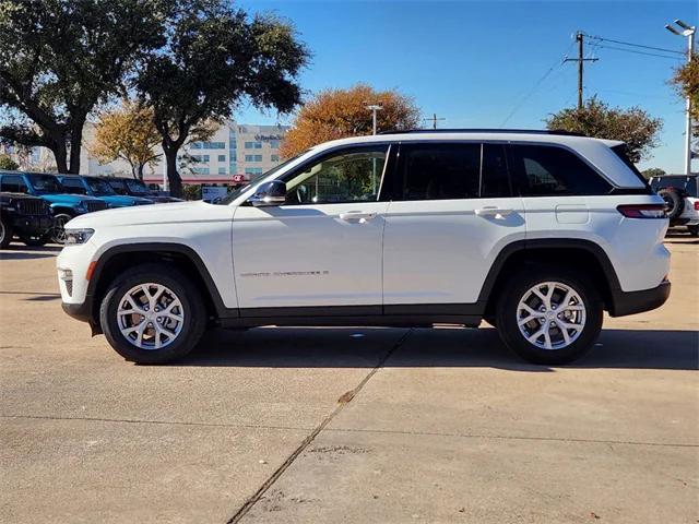 used 2022 Jeep Grand Cherokee car, priced at $30,995