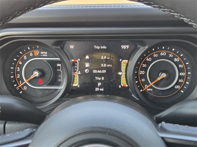 new 2025 Jeep Gladiator car, priced at $42,495