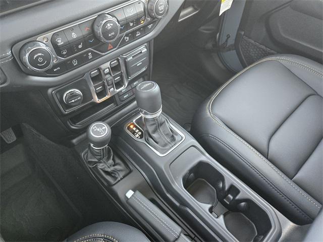 new 2025 Jeep Gladiator car, priced at $42,495