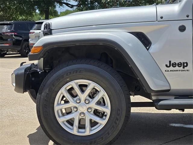 used 2023 Jeep Gladiator car, priced at $29,995