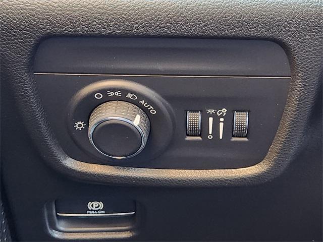 new 2025 Jeep Grand Cherokee L car, priced at $42,230
