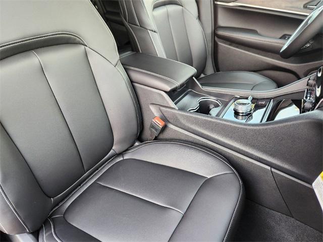 new 2025 Jeep Grand Cherokee car, priced at $42,906