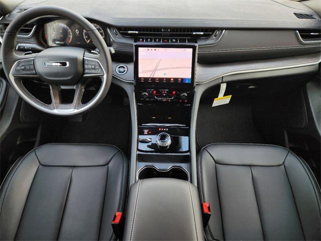 new 2025 Jeep Grand Cherokee car, priced at $42,906