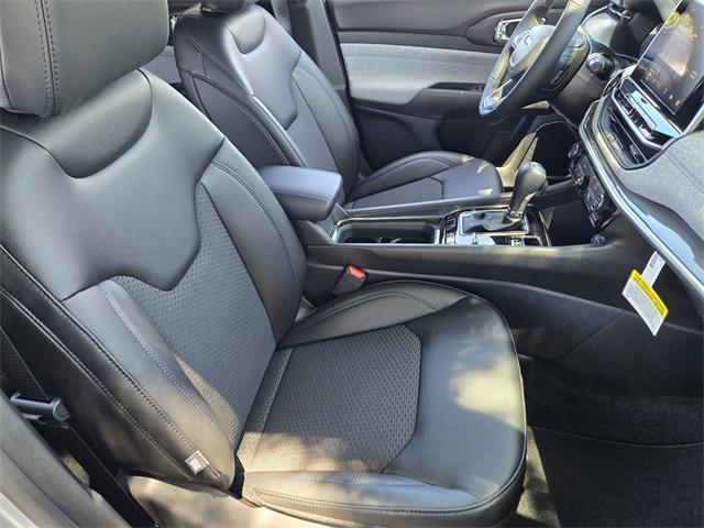 new 2025 Jeep Compass car, priced at $28,293