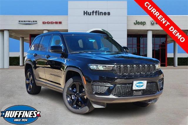 new 2025 Jeep Grand Cherokee car, priced at $46,175