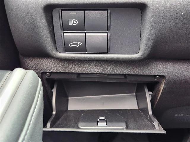 used 2021 Toyota Highlander car, priced at $31,995