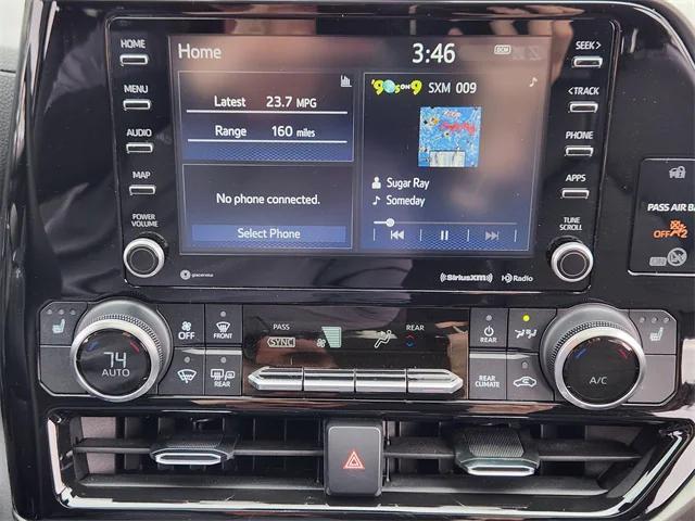 used 2021 Toyota Highlander car, priced at $31,995