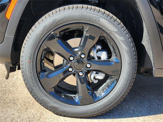 new 2025 Jeep Grand Cherokee car, priced at $46,970