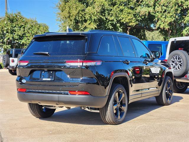 new 2025 Jeep Grand Cherokee car, priced at $46,970