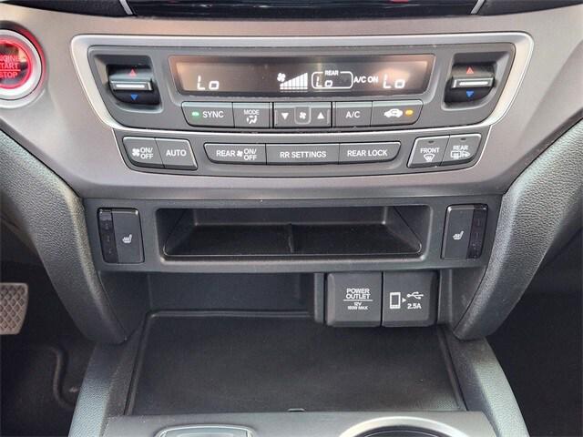 used 2022 Honda Pilot car, priced at $31,425