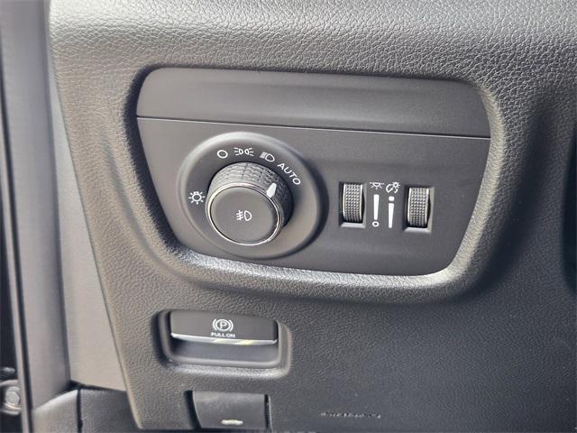 new 2025 Jeep Grand Cherokee L car, priced at $46,336