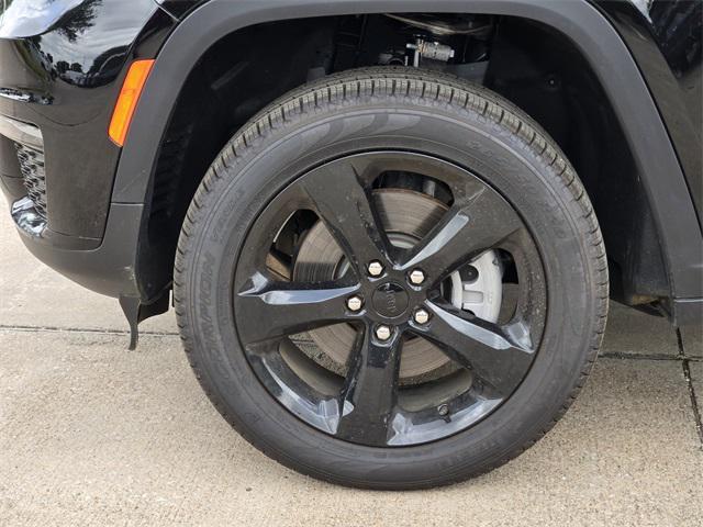 new 2025 Jeep Grand Cherokee L car, priced at $46,336