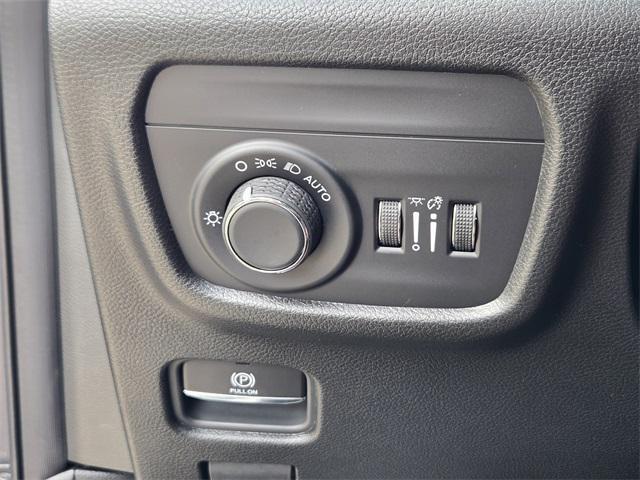 new 2025 Jeep Grand Cherokee L car, priced at $42,330
