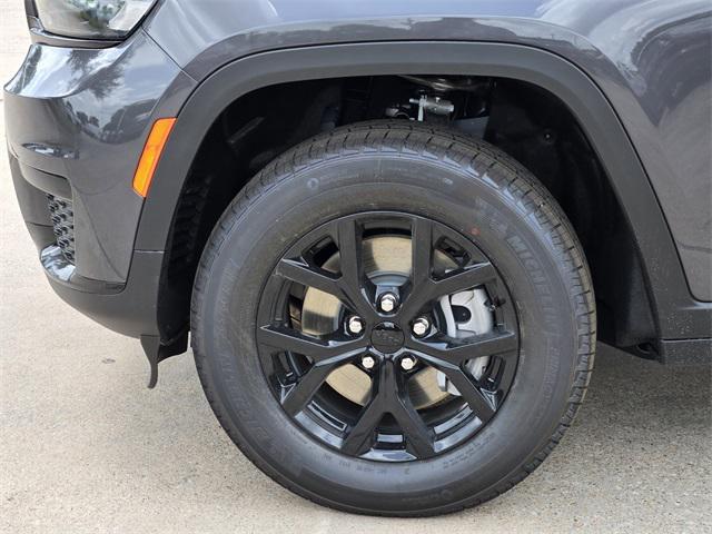 new 2025 Jeep Grand Cherokee L car, priced at $42,330