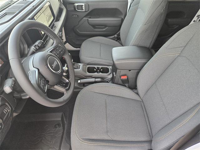 new 2025 Jeep Wrangler car, priced at $43,591