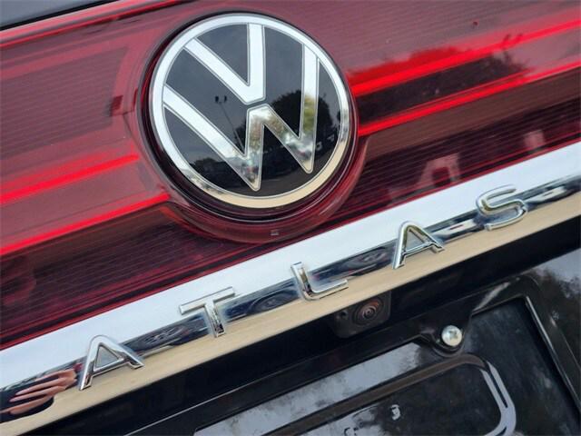 used 2024 Volkswagen Atlas car, priced at $35,305