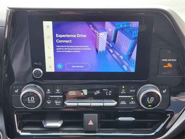 used 2024 Toyota Highlander car, priced at $43,016