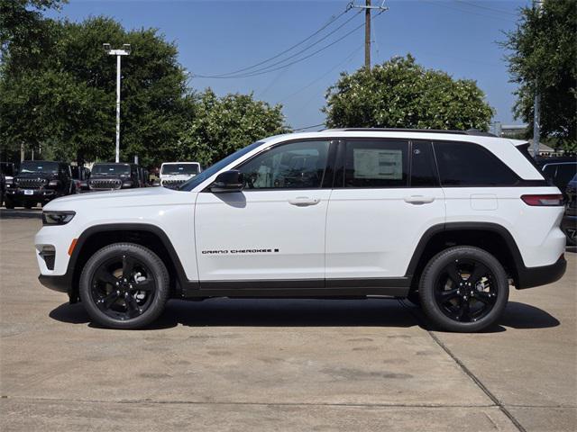 new 2025 Jeep Grand Cherokee car, priced at $43,016