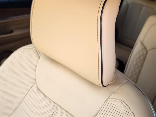 new 2025 Jeep Grand Cherokee L car, priced at $70,425