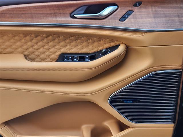 new 2025 Jeep Grand Cherokee L car, priced at $70,425