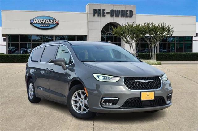 used 2022 Chrysler Pacifica car, priced at $24,995